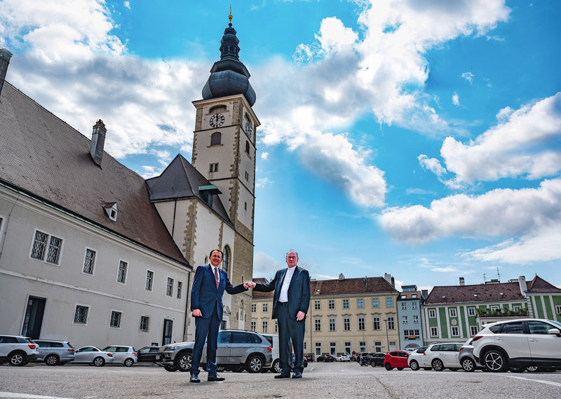 Warten auf die Dom-Garage